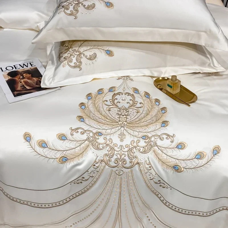 Luxury Gold Feather Embroidery - Embroidery Quilt Cover 评论和价格