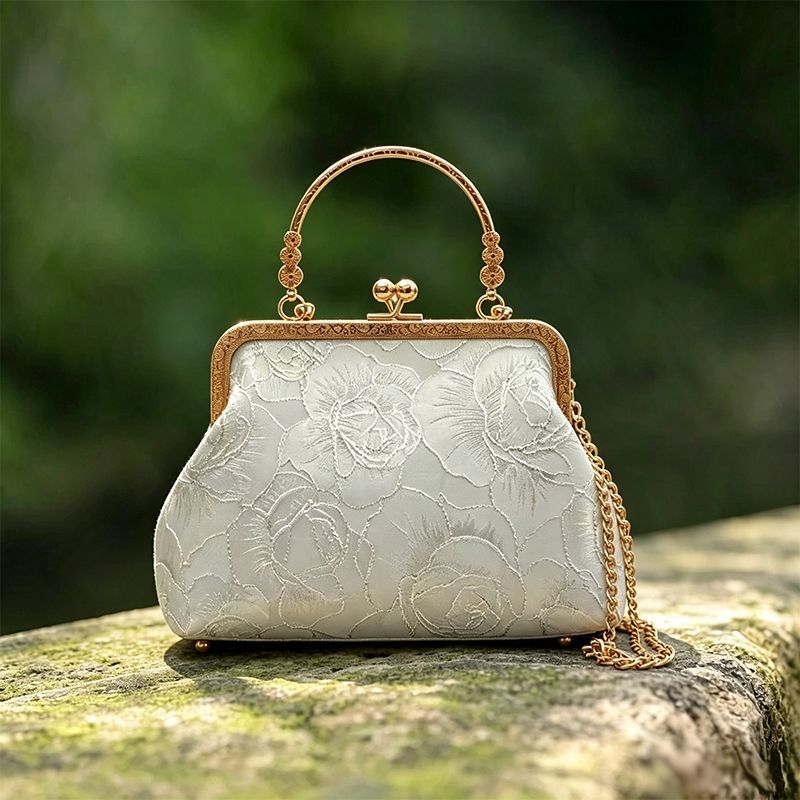 Vintage Floral Embroidery Kiss - Embroidery Fish 评论和价格