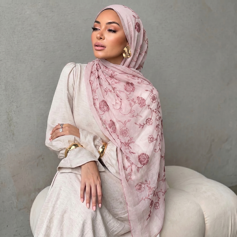 Floral Embroidery Muslim Hijab - Embroidery Print 评论和价格