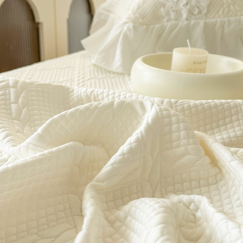 French Embroidery Luxury Cooli - Embroidery Quilt Cover 评论和价格