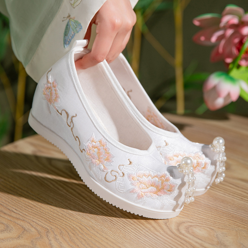 2026 Women's Chinese Peony Emb - Embroidery Print 评论和价格