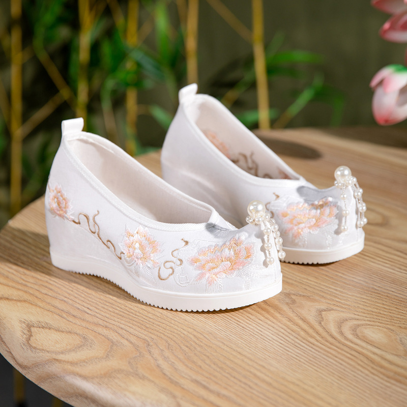 2026 Women's Chinese Peony Emb - Embroidery Print 评论和价格