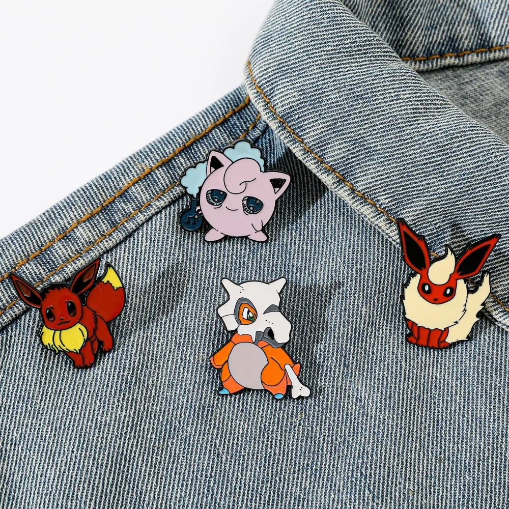 4 Pcs Characters Cartoon Brooc - Embroidery Wallpaper 评论和价格